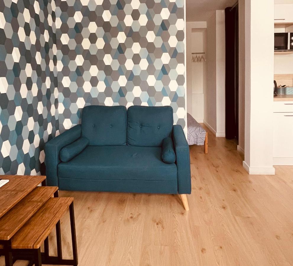 Joli Studio A Deux Pas Du Chateau Et Du Centre Vitré Exterior foto